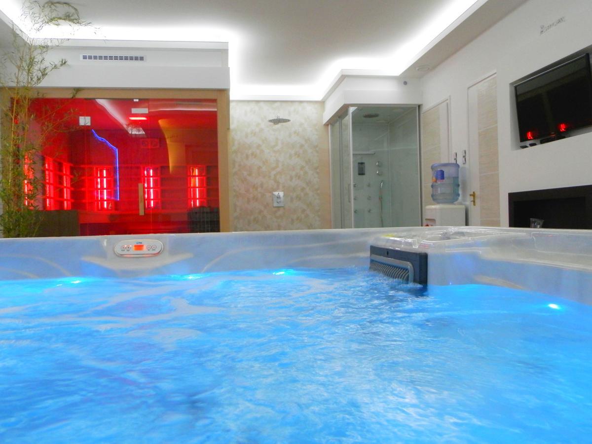 Hajdúszoboszló Katalin Boutique & Wellness Apartmanok מראה חיצוני תמונה