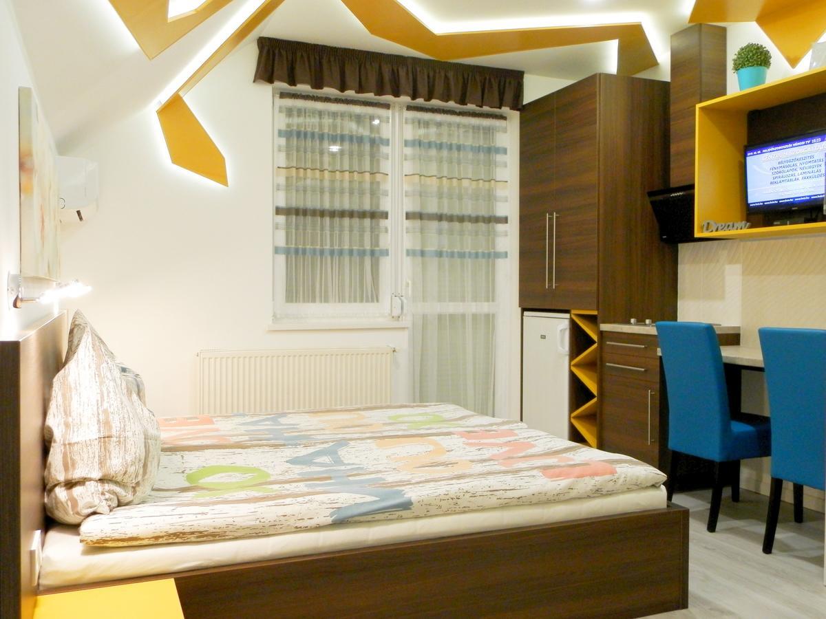 Hajdúszoboszló Katalin Boutique & Wellness Apartmanok מראה חיצוני תמונה